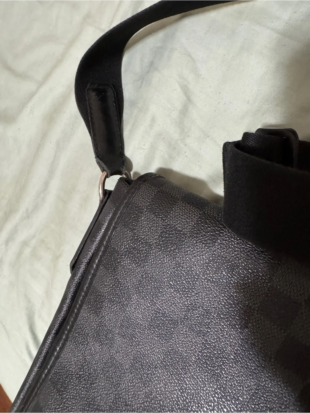 Louis Vuitton Brown/Black Damier Messenger Crossbody